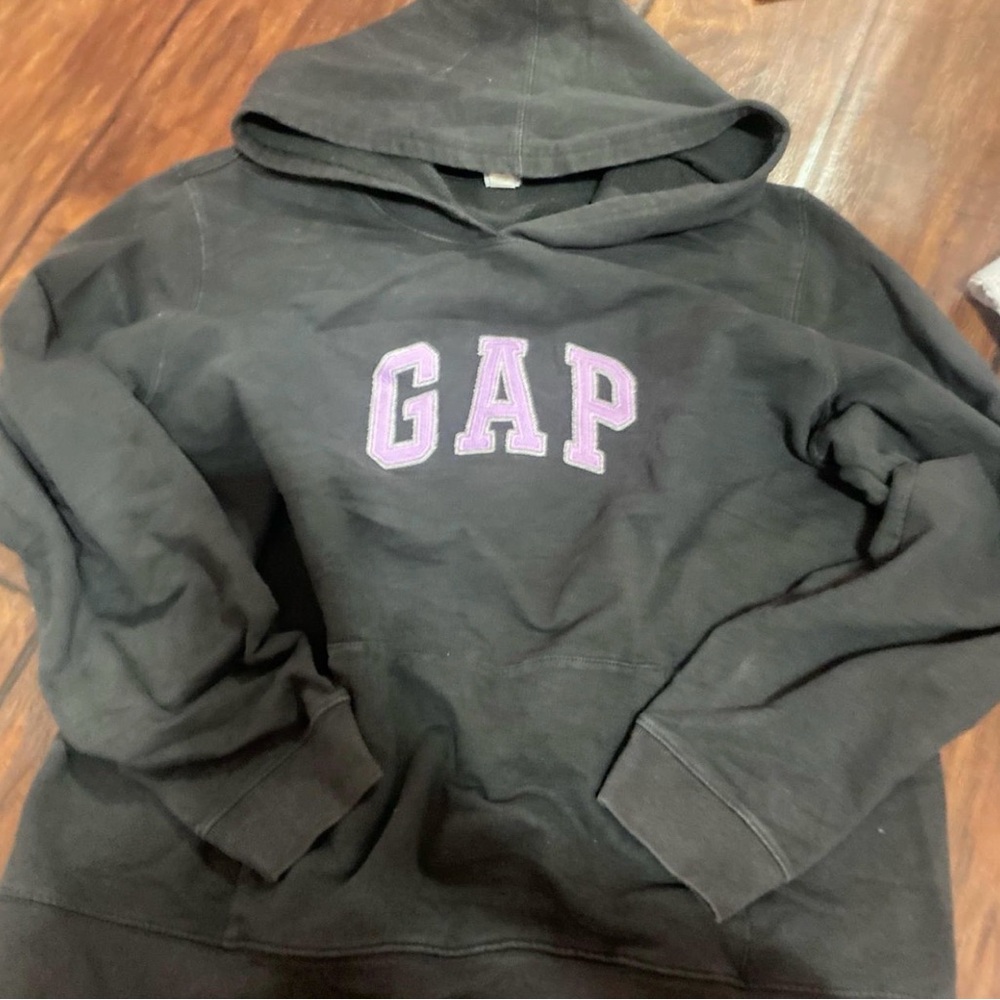 GAP hoodie
